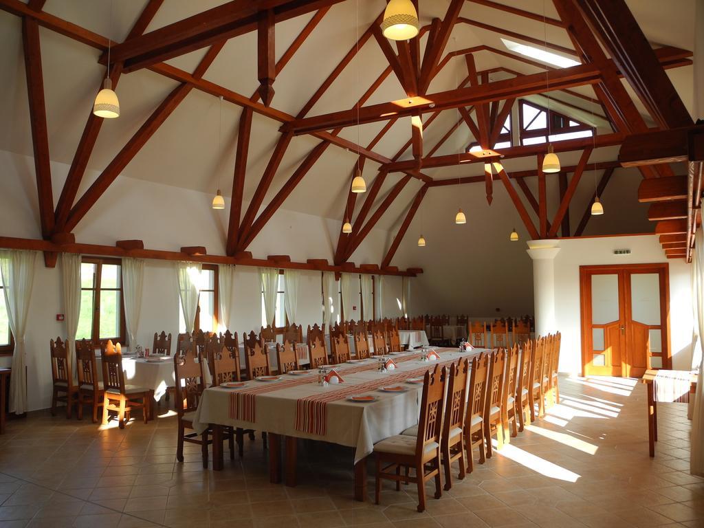 Bonanza Pensiune & Restaurant Mera Zewnętrze zdjęcie